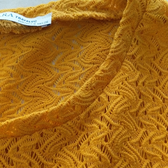 ✨3 for $25✨ Zara Structured Lace Top - Picture 5 of 5